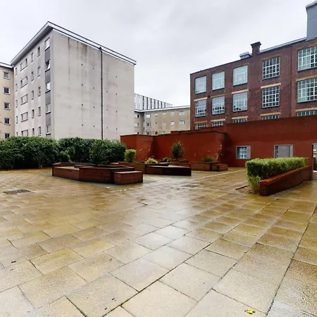 Private Bedrooms At Penworks House Near Centre Apartament *